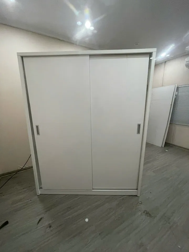 Tủ quần áo cánh lùa sơn trắng – Đông Anh, Hà Nội